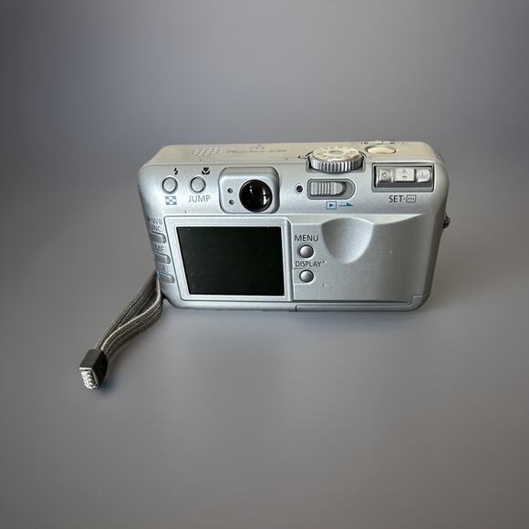 Canon Power Shot S45 W/ Accessories, No CF Card. - Picture 2 of 8